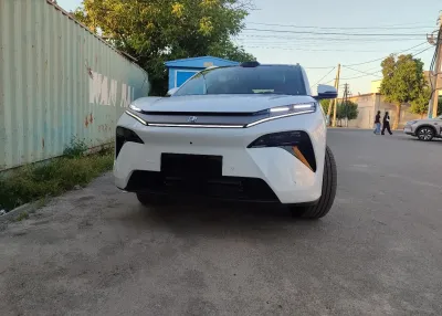 BYD Tang, 2025