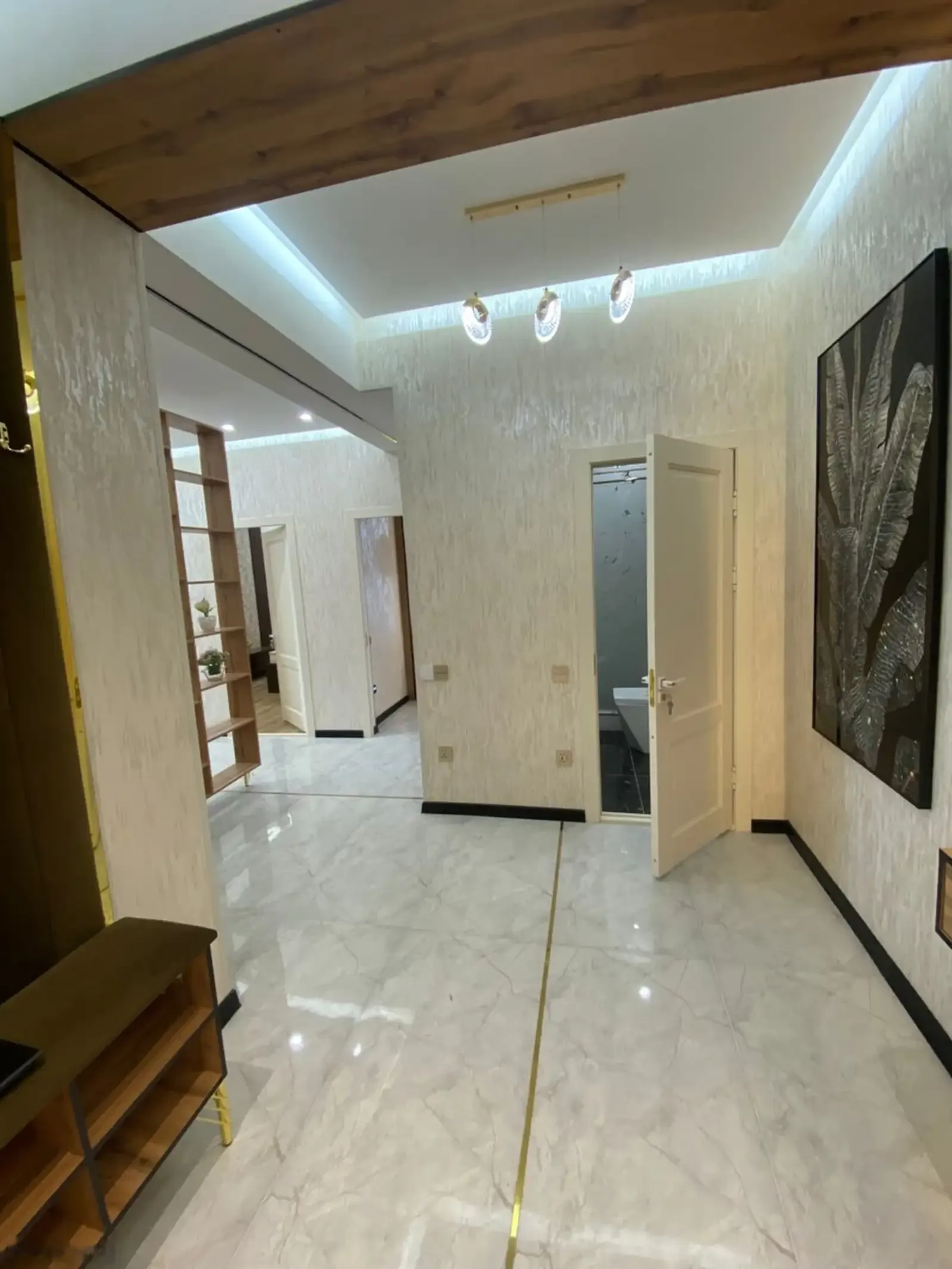 2-комн. квартира, 6 этаж, 93м², Аэропорт