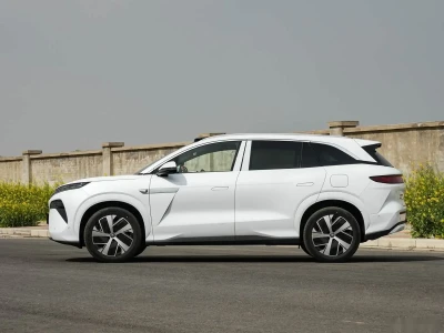 BYD Tang, 2025 — миниатюра 4