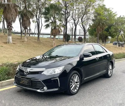 Toyota Camry, 2016
