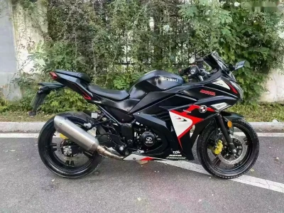 Мотоцикл Kawasaki — миниатюра 4