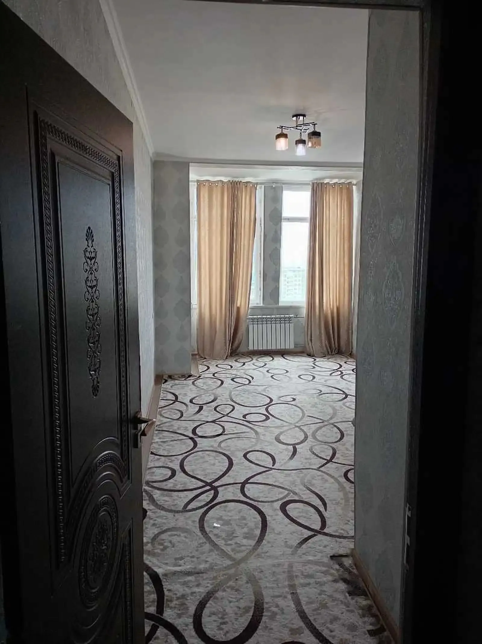 2-комн. квартира, 10 этаж, 55м², цирк