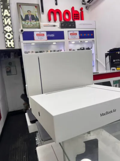 Ноутбук Macbook Apple macbook air m5