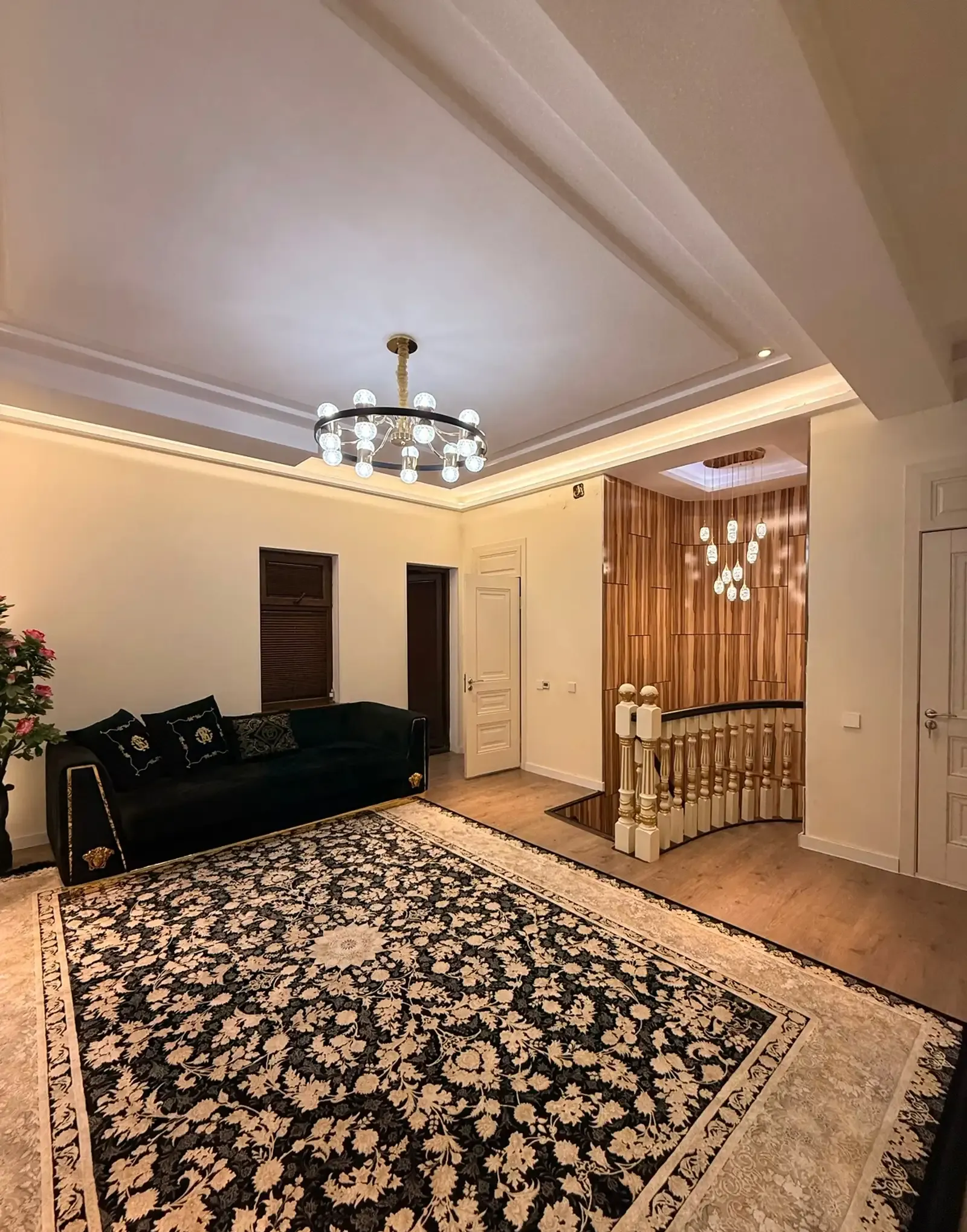 6-комн. квартира, 9 этаж, 300 м², Ситора, Дом печати