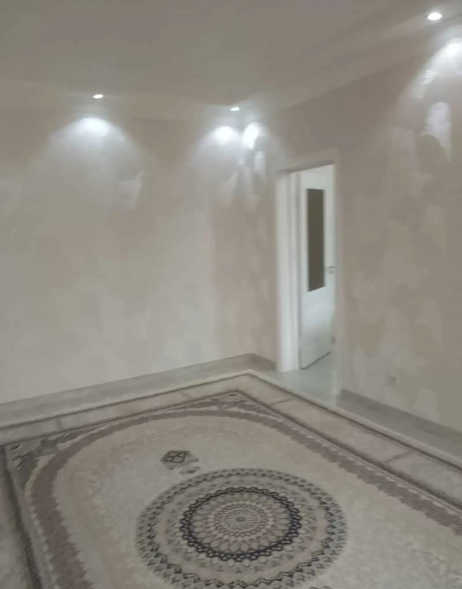 3-этажный, 6 комнатный дом, 250 м², Сино