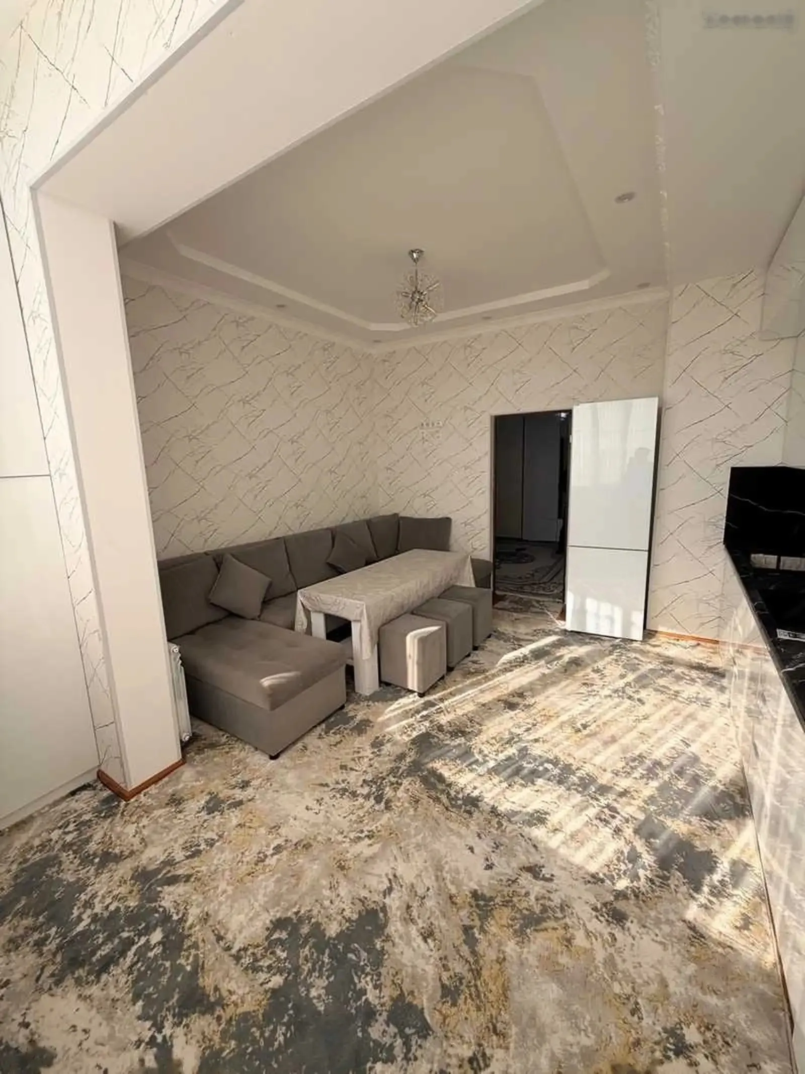2-комн. квартира, 5 этаж, 85м², Сино