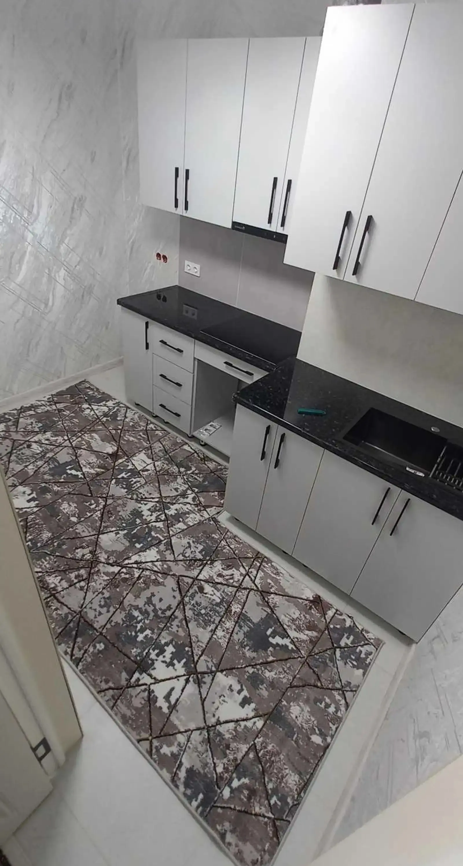 3-комн. квартира, 12 этаж, 86м², Сино