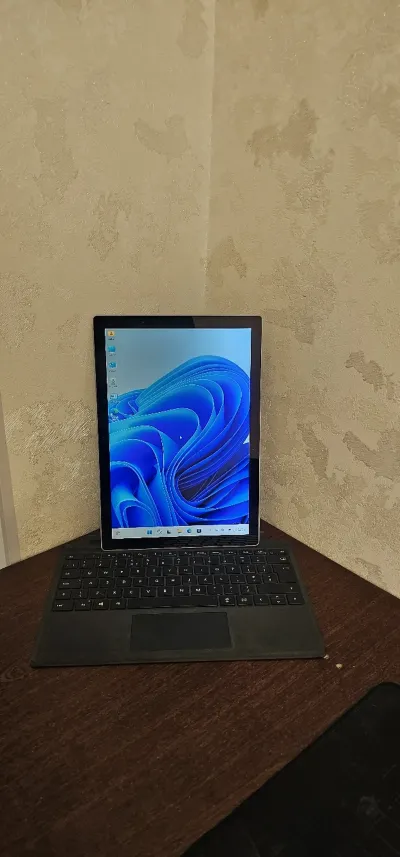 Ноутбук Microsoft Surface Pro i7 10th 16/512 — миниатюра 3