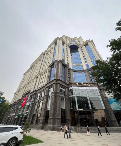 2-комн. квартира, 4 этаж, 82 м², Исмоили Сомони ру ба руи Цум