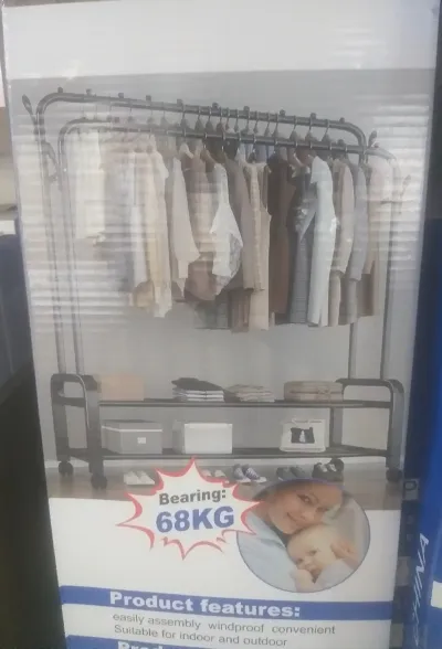 Напольная вешалка
