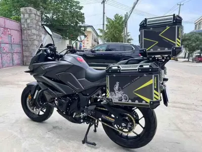 Мотоцикл Suzuki GSX255 — миниатюра 2