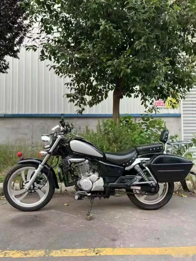 Мотоцикл Suzuki — миниатюра 1