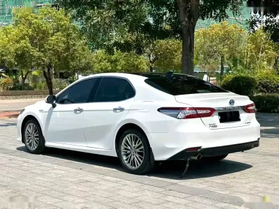Toyota Camry, 2018