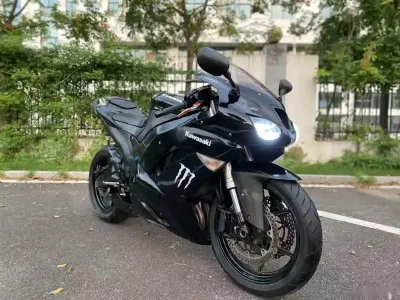 Мотоцикл Kawasaki на заказ — миниатюра 4
