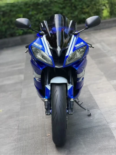Мотоцикл Yamaha R6 на заказ — миниатюра 3