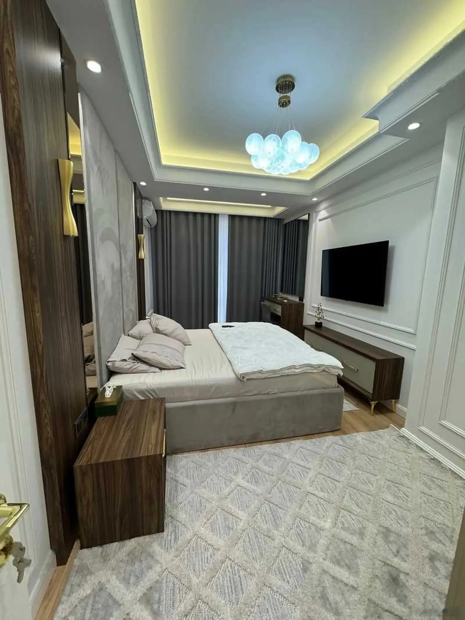 2-комн. квартира, 17 этаж, 64м², м.Турсунзода 14/