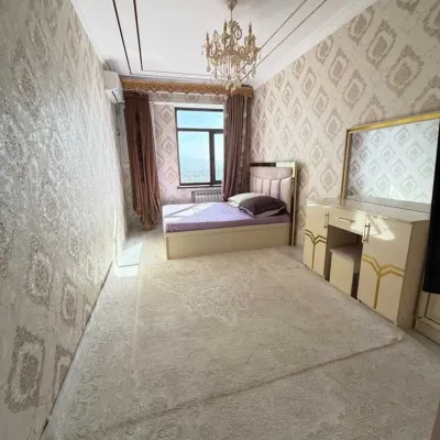 2-комн. квартира, 14 этаж, 70м², Айни — миниатюра 1