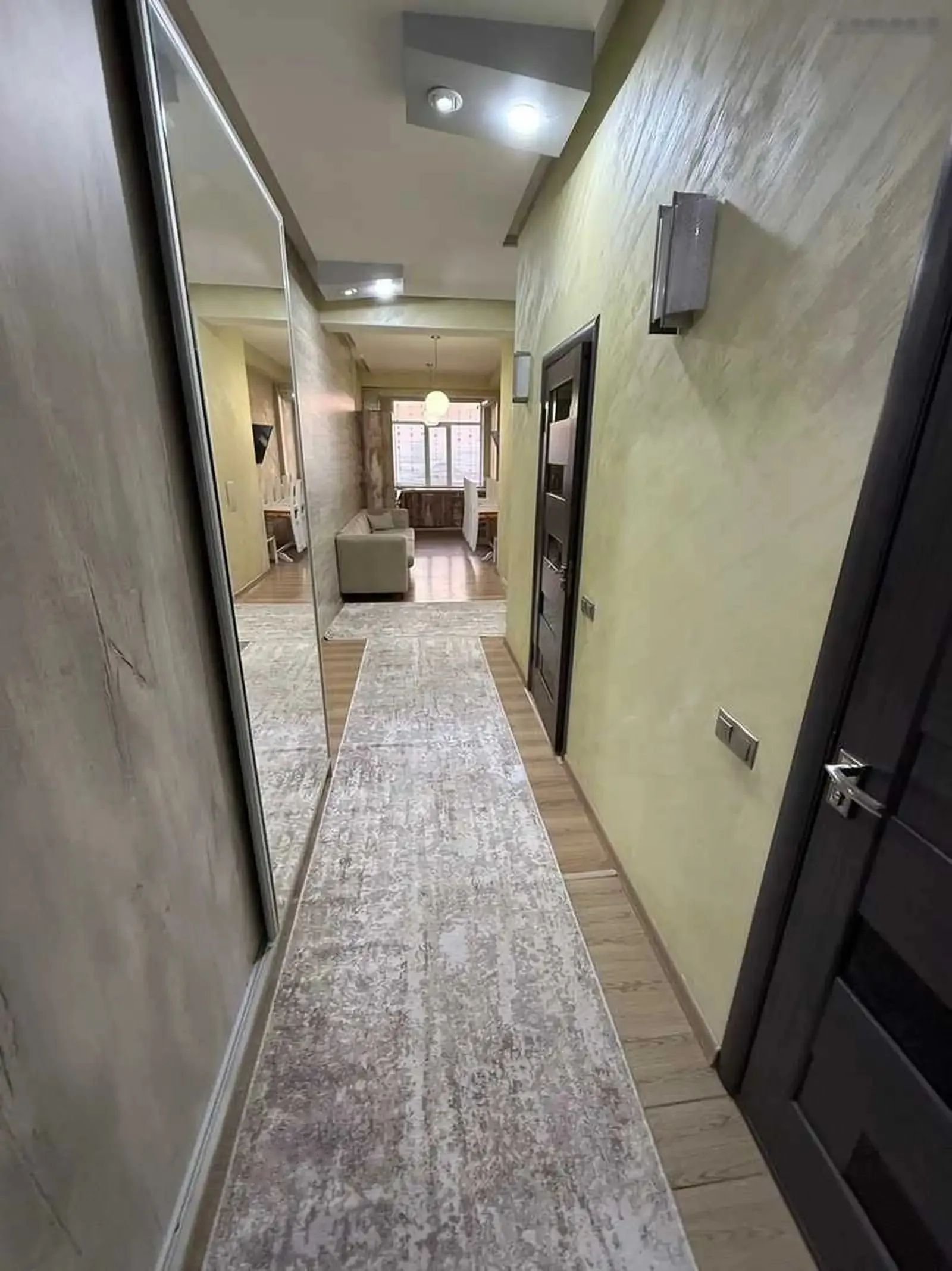 4-комн. квартира, 5 этаж, 115м², Сомони