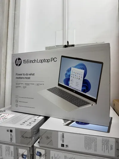 Ноутбук HP Laptop 15fd0154wm i5 13th 8GB 512GB Touch