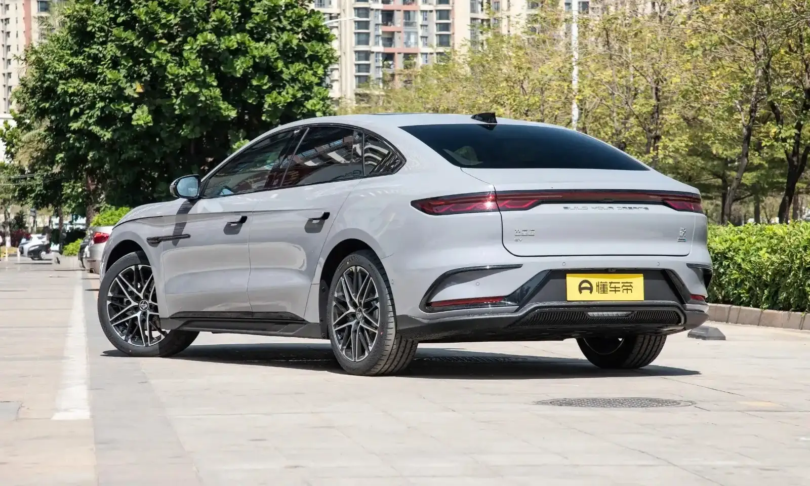 BYD Han EV,