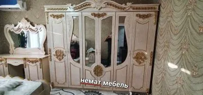 Спальный гарнитур