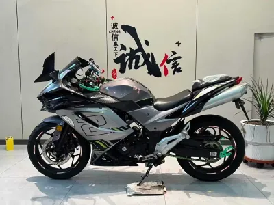 Мотоцикл Kawasaki Ninja — миниатюра 4