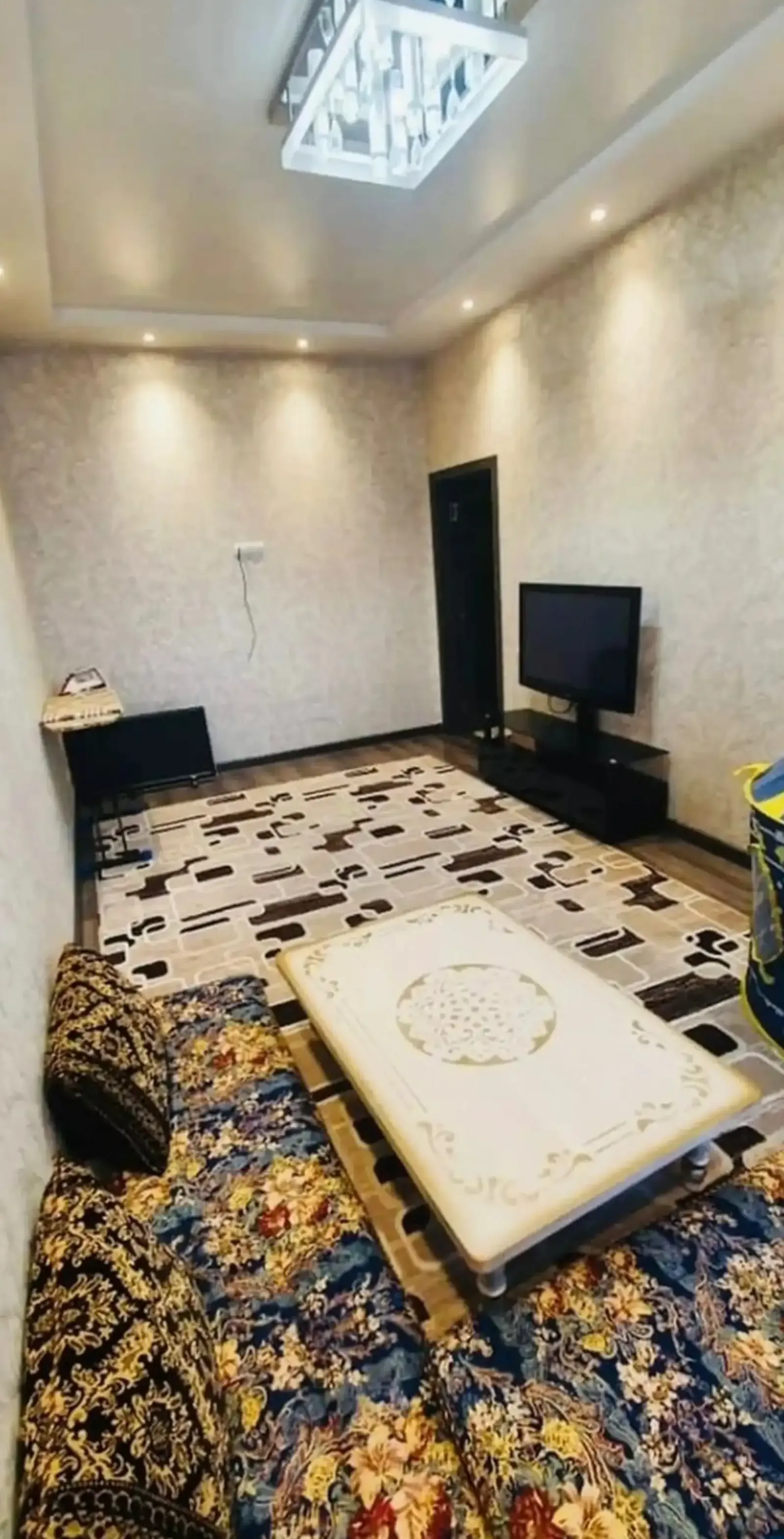 2-комн. квартира, 9 этаж, 59м², глазной