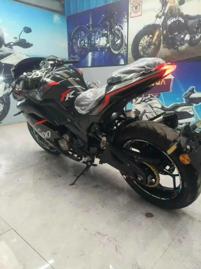 Мотоцикл Dugati 400 RR под заказ — миниатюра 4