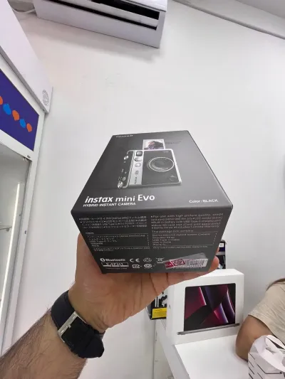 Фотоаппарат Fujifilm insta mini evo — миниатюра 4