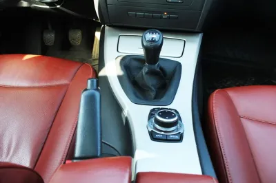 Ручка скорости на BMW E90,E60,E46,E36 — миниатюра 2