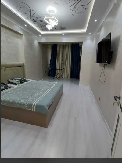 2-комн. квартира, 9 этаж, 70м², бахт з — миниатюра 2