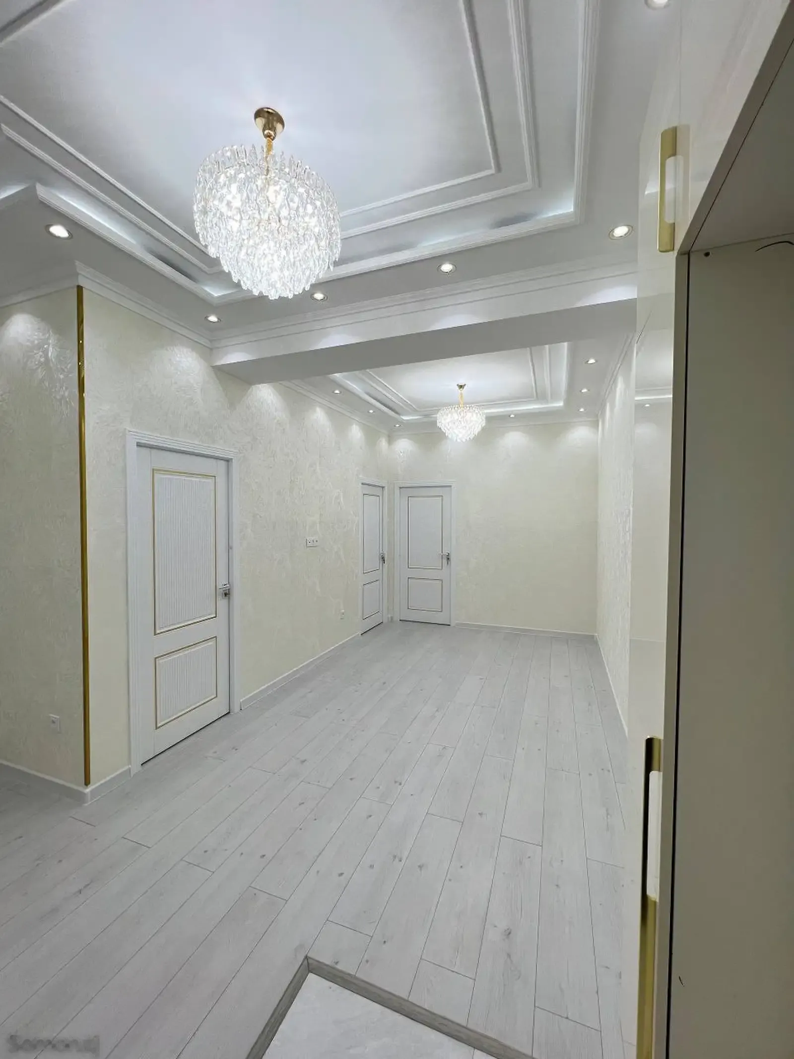 3-комн. квартира, 13 этаж, 80 м², Сино