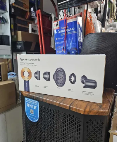 Фен Dyson supersonic