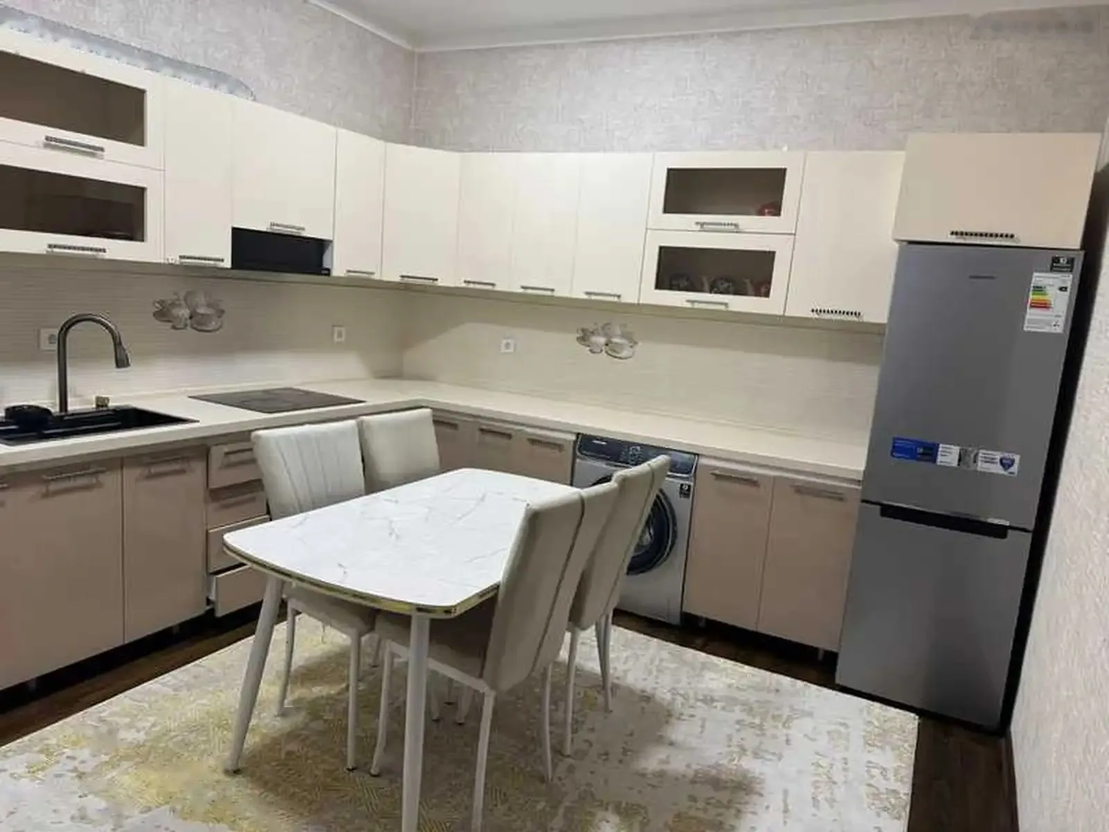 2-комн. квартира, 6 этаж, 74м², Шохмансур