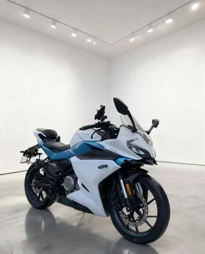 Мотоцикл CFMoto SR250 — миниатюра 2