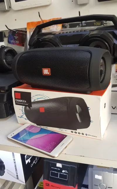 Колонка JBL Charg 4