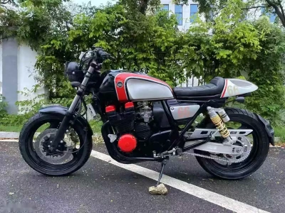 Мотоцикл Honda CB400 на заказ — миниатюра 2