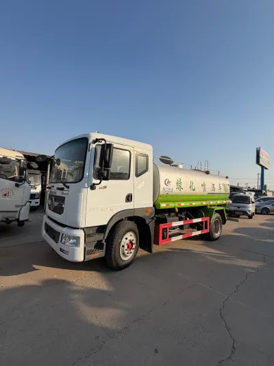 Водовоз 12 куба Dongfeng, 2012 — миниатюра 2