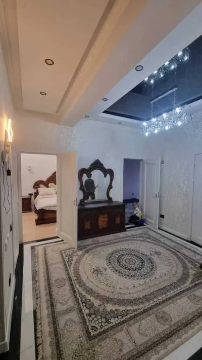 3-комн. квартира, 6 этаж, 120 м², И. Сомони