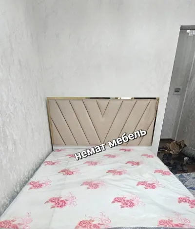 Двуспальная кровать с медицинским матрасом
