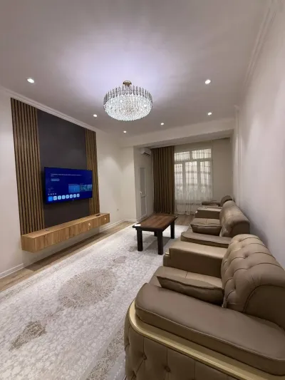 2-комн. квартира, 14 этаж, 70 м², Сино, 82 мкр, Казокон — миниатюра 1