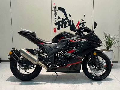 Мотоцикл Dugati 400 cc — миниатюра 2