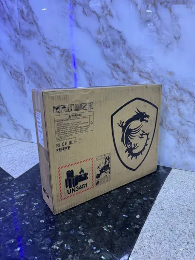 Игровой ноутбук MSI Titan 18 HX AI Ultra 9 285H 64/6TB SSD — миниатюра 3