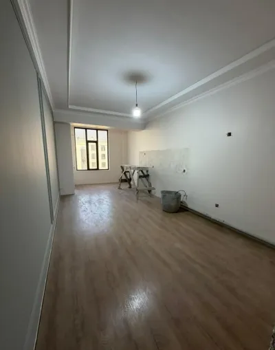2-комн. квартира, 15 этаж, 118 м², Шохмансур, Перекрёсток скорой