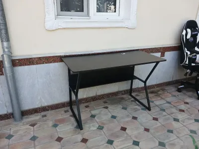 Компьютерный стол — миниатюра 4