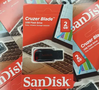 USB флешка Cruze Black 2Gb