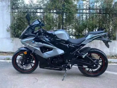 Мотоцикл Kawasaki — миниатюра 4