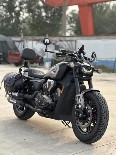 Мотоцикл QJmoto 600