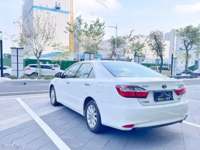 Toyota Camry, 2016