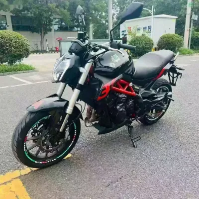 Мотоцикл Benelli — миниатюра 1